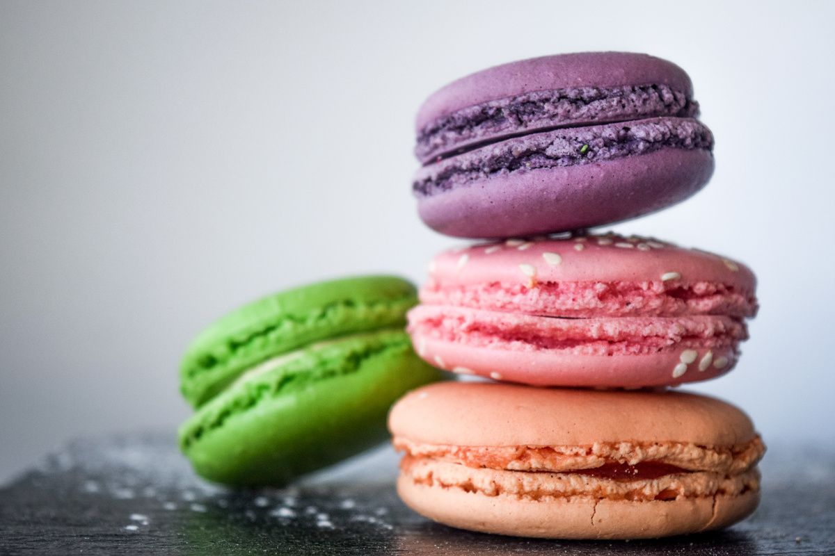 Four Assorted-color of Macaroons